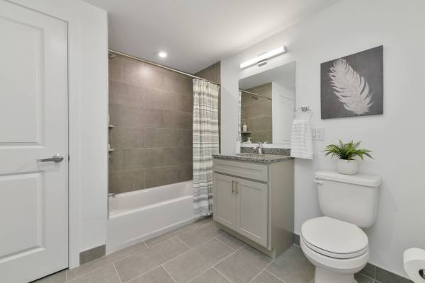 $1,795 / 1br - LYNN / BOSTON ONE BEDROOM AVAILABLE NOW!! PARKING OPTIONS AVAILABLE63996403103235123