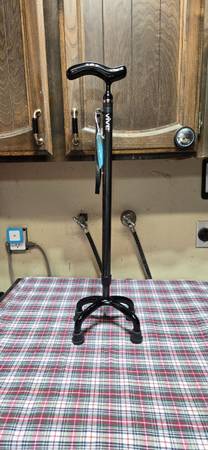 Vive Carbon Fiber Quad Cane New 1
