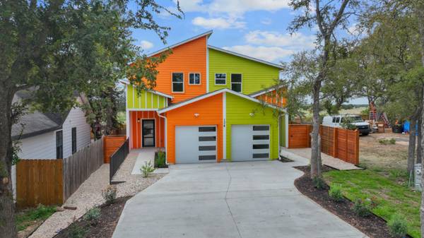 $1900.00 / 3br - 1400ft2 - Now Leasing – Bold, Stylish 3BR Duplex Home in Cedar Creek!64024342968962120