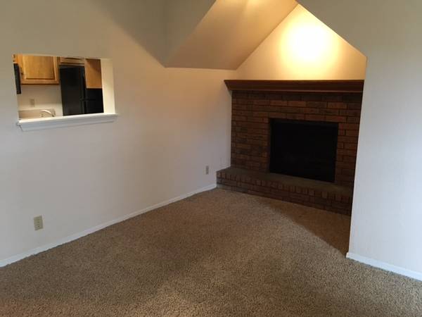 $1,149 / 1br - 770ft2 - 1 bedroom with washer and dryer included! (Tulsa)63982131142658124