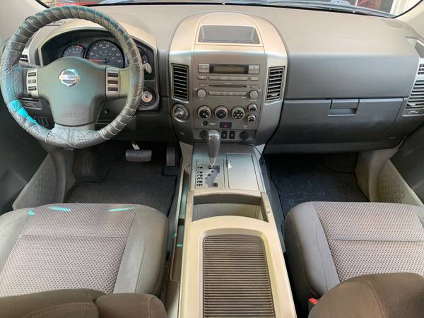 2004 Nissan Pathfinder/Armada 4wd acaba de pasar la prueba de emisiones, funciona/bien de aspecto/buena conducción - $4,300 (encinitas)63612026612353122