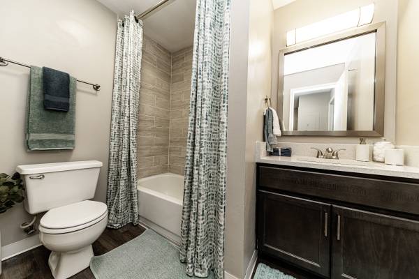 $1,646 / 3br - 1136ft2 - Best Pick of the Patch at Lion's Creek! (NOBLESVILLE)63989076867843124