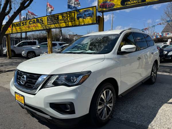 2020 Nissan Pathfinder SV - $11,995 (Staten Island)63470614550785122
