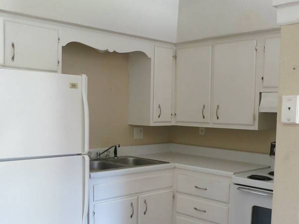 $675 / 450ft2 - Studio 1ba, Spacious Closets, Additional Storage (3225 E Goldenrod Ave, Terre Haute, IN)63675880940545120