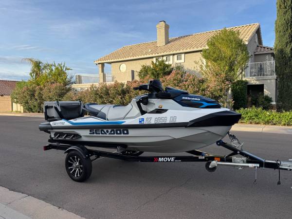 2022 SeaDoo FishPro 170 like new only 4 hours 1
