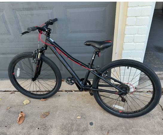 Boys Haro 24 inch bike 1