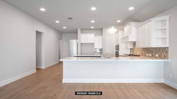 $474,900 / 4br - Secluded Primary Suite (McKinney TX)64305507435139121