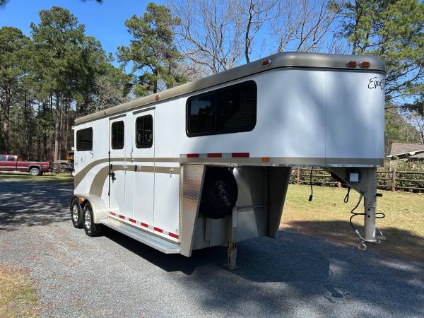 Equispirit 2 horse warm blood size - $26,000 (Southern pines)