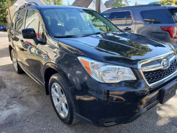 ____2015 Subaru Forester 2.5i premium ONE OWNER only $5,900 or best of 1