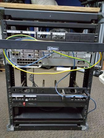 Data rack/ CISCO2128 1