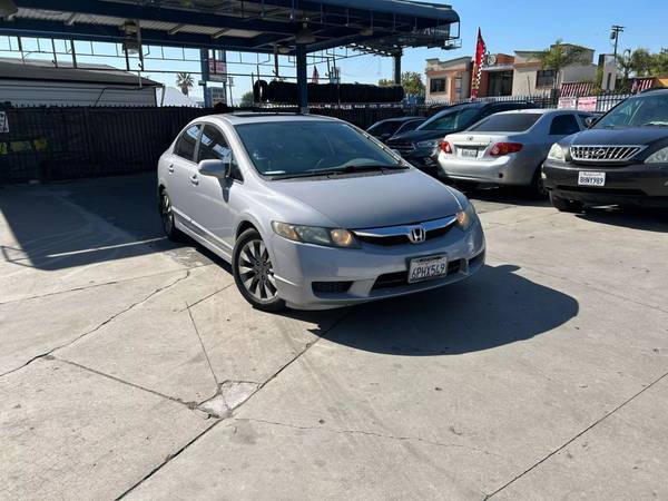 2010 Honda Civic EX-L with Navigation - $8,299 (North Hollywood)63615956466817122