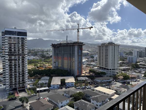 $1,860 / 2hab - 700ft2 - McCully High Rise, 2HB/1BA (UNIDAD 16F)63686672095363122
