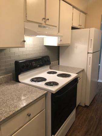 $1,609 / 3br - 1078ft2 - Don’t forget to visit our property website! (Baton Rouge)63902941357442121