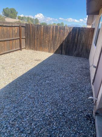 $975 / 2br - 900ft2 - Town House with Refrigerated Air (Las Cruces)64047886677891123