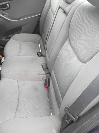 2004 Toyota Camry LE 4 door 4 cylinder automatic great runner - $900 (Round lake Illinois)63619083307651124