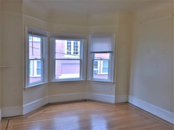 $980 / 2br - 1000ft2 - Quiet, Greenwich/Gough St 2 bd, hwd flr, top floor, bright (marina / cow hollow)63888990590209120