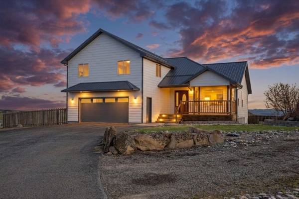 1960 Coyote Ridge Rd N 1