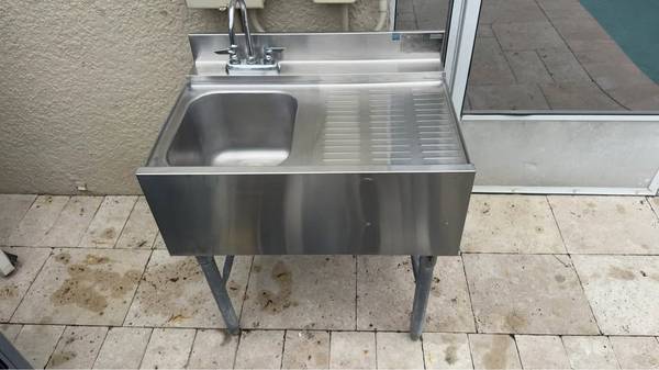 EAGLE GROUP Underbar 1 Compartment SINK - Restaurant Equipment   $350 1