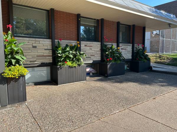 $750 / 375ft2 - Professional Office Space for Rent (Highland Park of St. Paul)63868700129411124