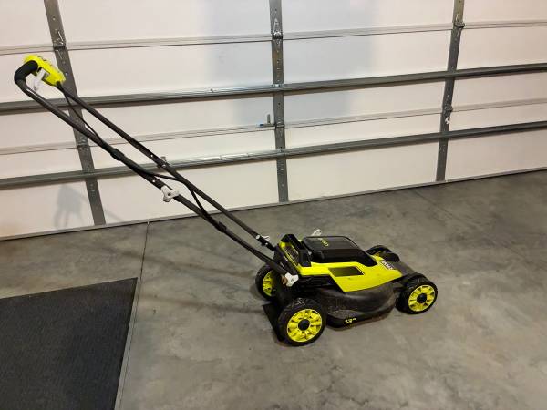 Ryobi Cordless Push Lawn Mower 1
