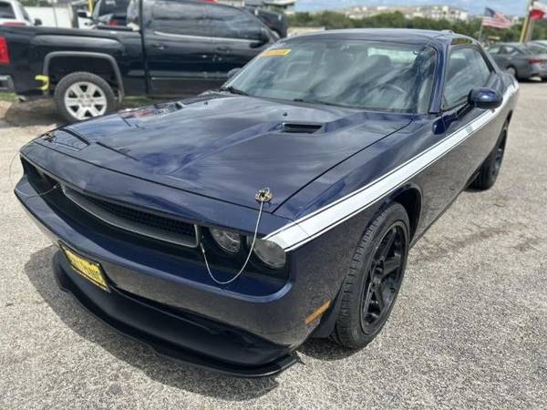 BAD CREDIT NOT PROBLEM FRIDAY SPECIAL 2014 DODGE CHALLENGER SXT 1