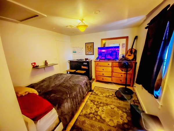 $1,200 / 1br - 500ft2 - City Park 1 Bedroom, All Utilities Included, Central AC (Mid City)63881896259329123