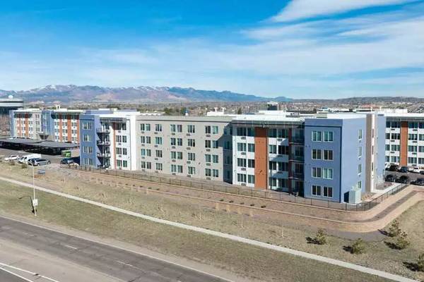 $1,694 / 2br - 1016ft2 - Magnificent amenities. Great location. Secure your space now! (Colorado Springs)63658145763201121