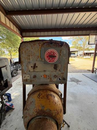1952 Lincoln SA 200 w/remote. 1