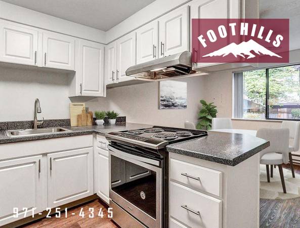 $1,545 / 2br - ESPECIAL - $500 DE DESCUENTO - Cerca de 600+ Acres de Senderos para Bicicletas y Recreación (Powell Butte)63867269422721120