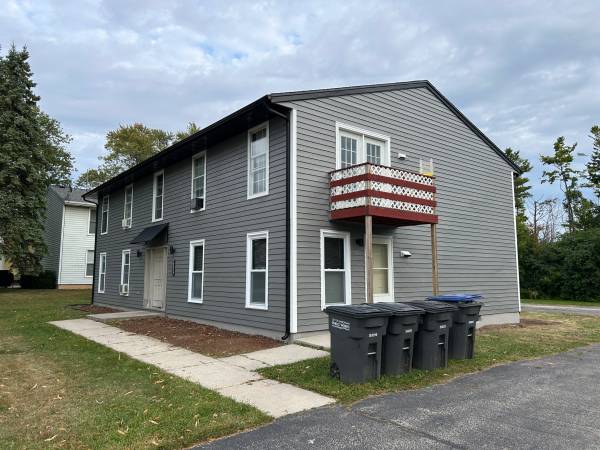 $1,000 / 2br - 800ft2 - 2 Bed 1 Bath Apartment for Rent (Sheboygan)63813312647681120