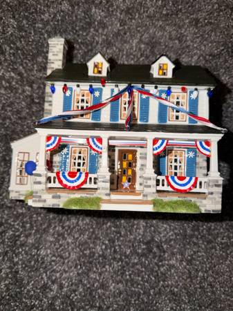 Time To Celebrate Merryville Series 1776 Liberty Lane Glass Porcelain House 2003 1