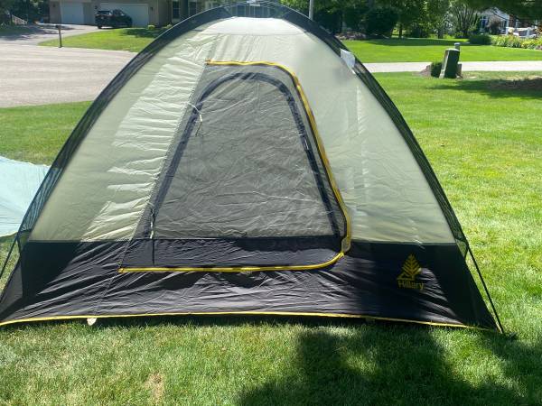Tent 1