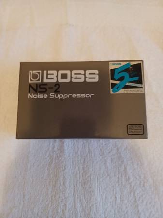 BOSS NS-2 NOISE SUPPRESSOR FOR GUITAR 1