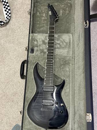 LTD H3-1007B guitar with hard case 1
