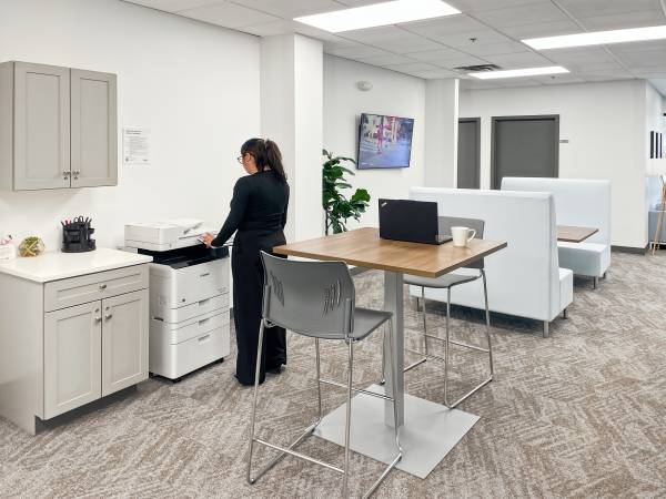 $190 Where Business Meets Flexibility! (Book A Tour)64180501832323123