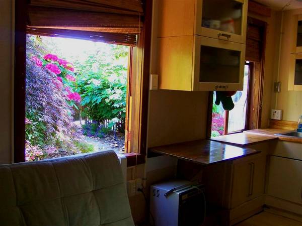 $1,600 / 144ft2 - Estudio pequeño y acogedor especial, cabaña, hogar gay, cerca de NO. Berk. Bart (norte de Berkeley / colinas)63858052695811120