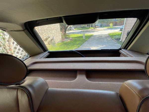1998 p38 Range rover 4.0 HE - $8,000 (Katy)63617036077315124