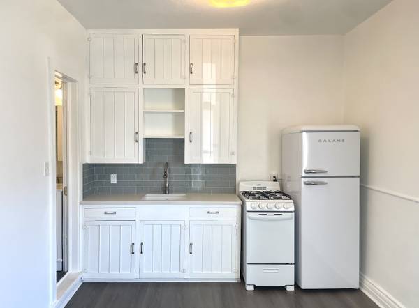 $1,450 / 1br - ¡Disponible Pronto! Un Dormitorio en W. San Francisco St. Fiorina Properties63806020059649123