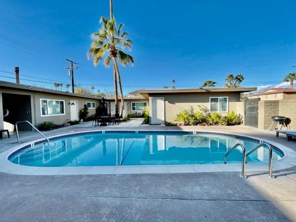 $1,750 / 1br - APARTAMENTO DE UN DORMITORIO Y UN BAÑO SUNSET COTTAGES (Palm Desert, Bermuda Dunes, Indio, La Quinta)63686245542017121