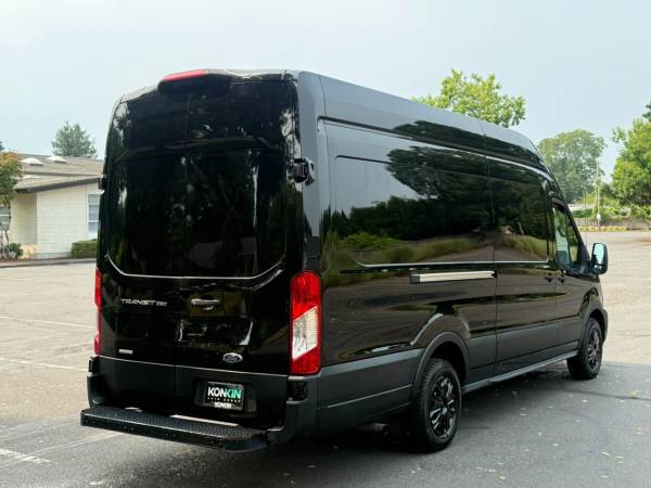 2023 Ford Transit 250 - Photo 6