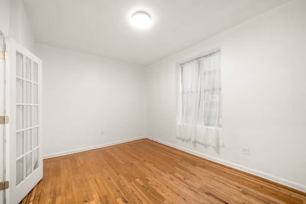 $400,000 / 2br - Washington Heights/Riverside Drive: 4 Rooms Your Way (Inwood / Wash Hts)63912045197826124