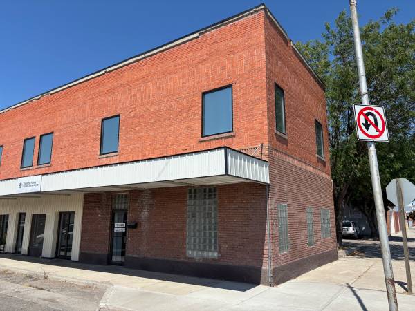 $750 / 700ft2 - 700sf Espacio comercial para alquiler (Burley)63836555039235122