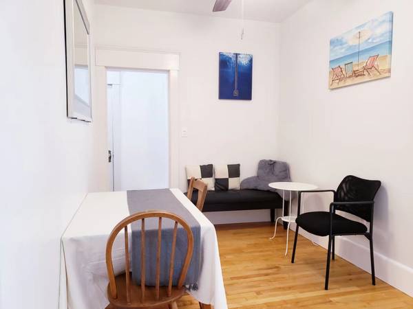 $1,350 Near BC, Shops, T to BU, NEU, Downtown Boston/Harvard, Heatedt (Brighton - Cleveland Circle)64186292298627123