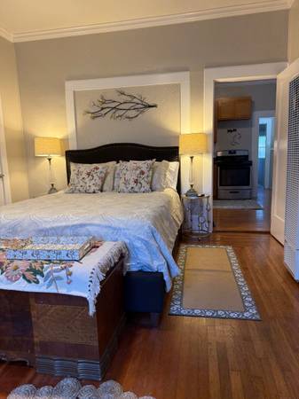 $990 / 1br - Acogedor y luminoso apartamento de 1 dormitorio, 1 baño en Mission St cerca de Hwy 1 (Santa Cruz)64055520407937120