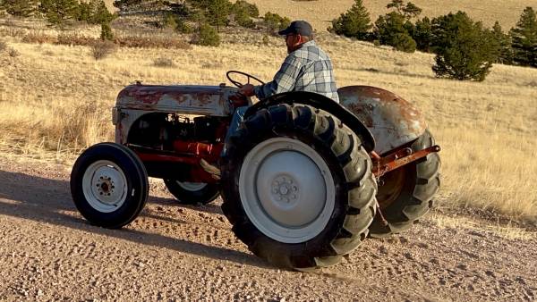 **PENDING** 1952 Ford 8N Tractor - for sale or trade 1