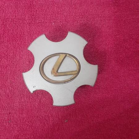 Lexus Center Cap 1
