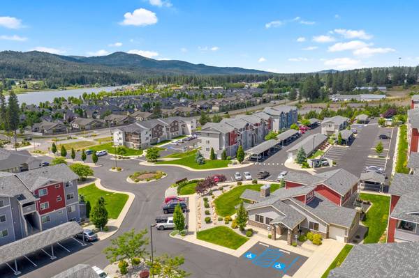 $1,625 / 2br - 984ft2 - Night Patrol, 2/bd 2/ba, Situated in Coeur d'Alene! (4034 West Idewild Loop, Coeur d'Alene, ID)63969875488131123