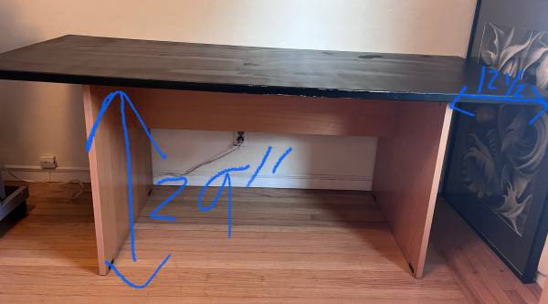 black tabletop/desk 1