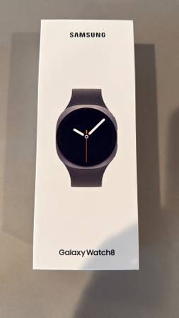***Brand New*** Samsung Galaxy 8 Watch Graphite GPS 40MM (2025 Model) 1