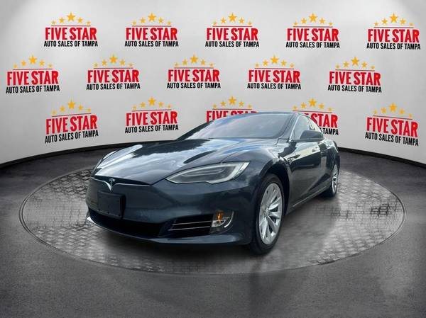 2018 Tesla {{vehicle.model}} BAJAS CUOTAS MENSUALES!!!!!!!!!!! AWD Tracción en las cuatro ruedas Eléctrico - $20,995 (Five Star Auto Sales De Tampa)63443101500929122